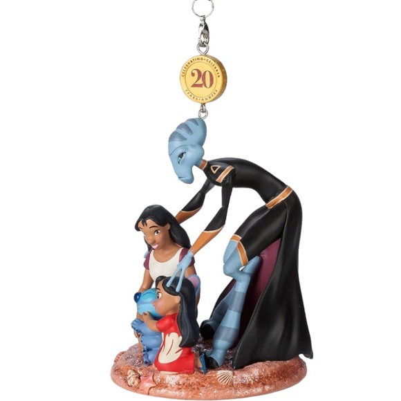 ❤️ Disney Lilo & Stitch Legacy Sketchbook Ornament 20th Anniversary NWOT - Picture 3 of 3